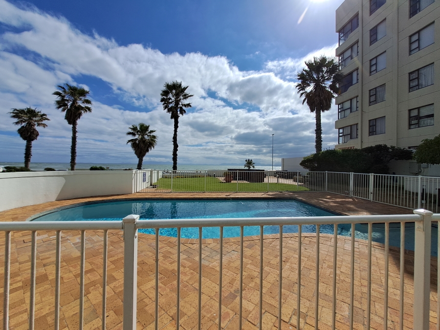 3 Bedroom Property for Sale in Strand North Western Cape